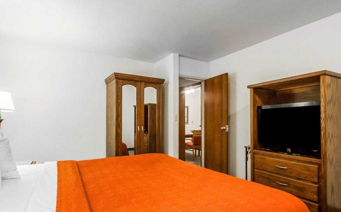 Quality Inn & Suites North