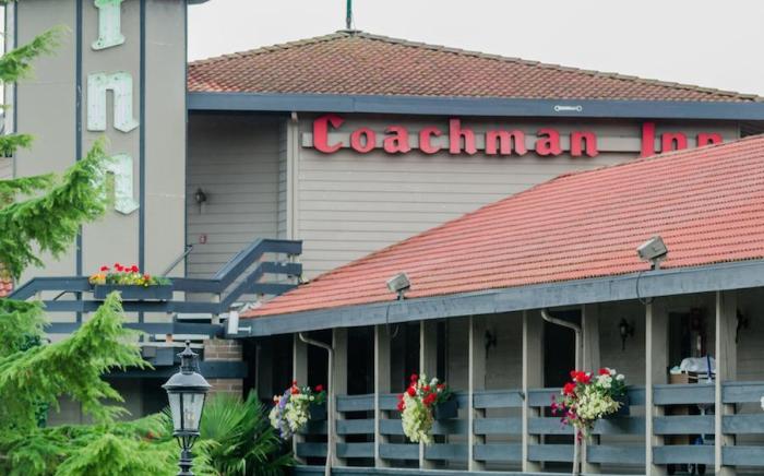 Coachman Inn