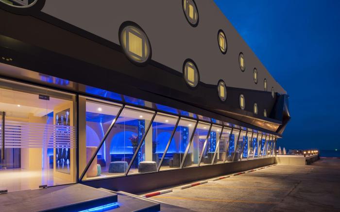 Rodina Beach Hotel