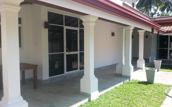 Ruth Villa Negombo