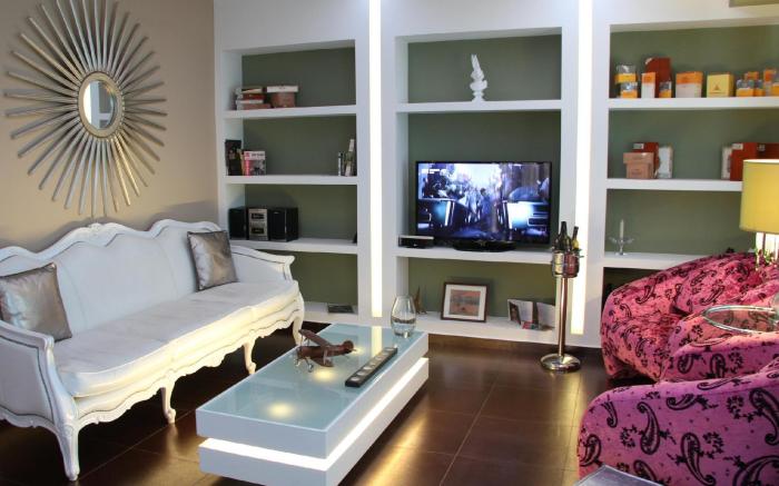 Andromeda Suites & Apartments