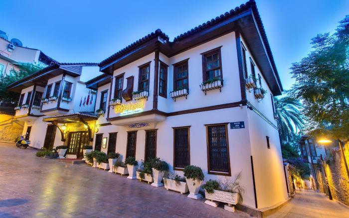DOGAN HOTEL