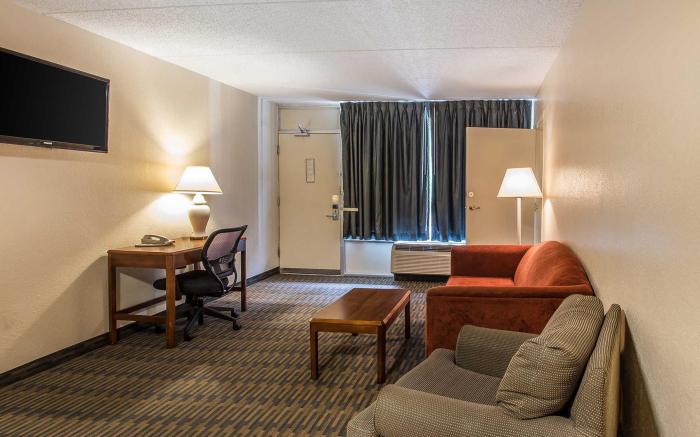 Quality Inn & Suites Easley - Greenville