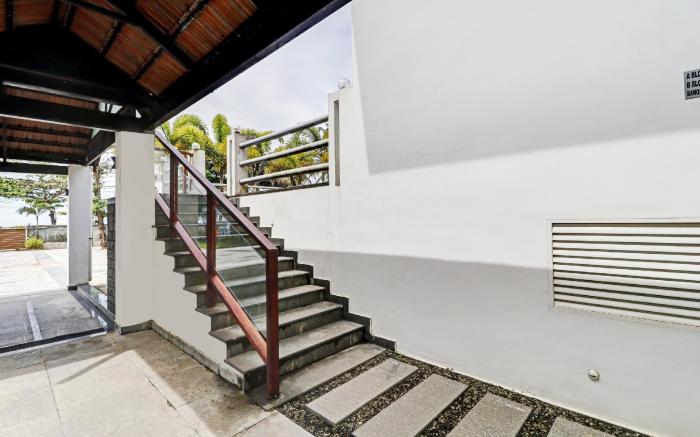 Super OAK Edassery's Sealine Villa Stay