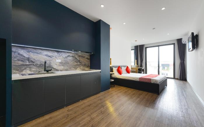 BH Riverside Hotel