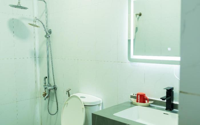 Hanoi Crocus Homestay - Train street -Old quarter 