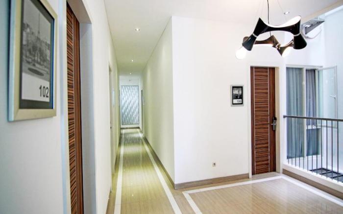Ehouzz Guest House