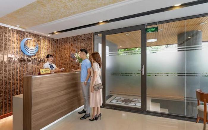 MOON West Lake Serviced Apartment