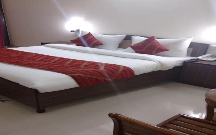 Hotel Luck Residency