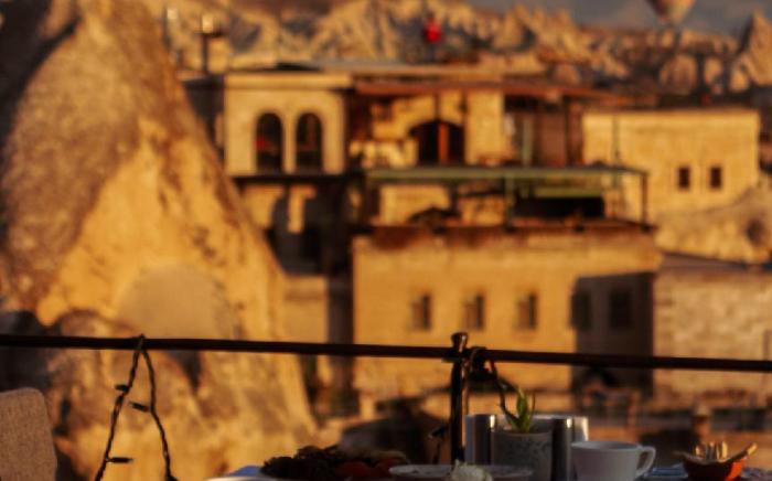 Mithra Cave Hotel
