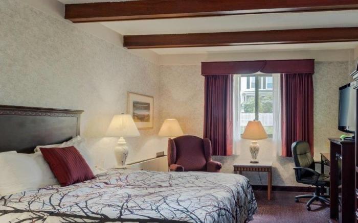 Best Western Plus Portsmouth Hotel and Suites