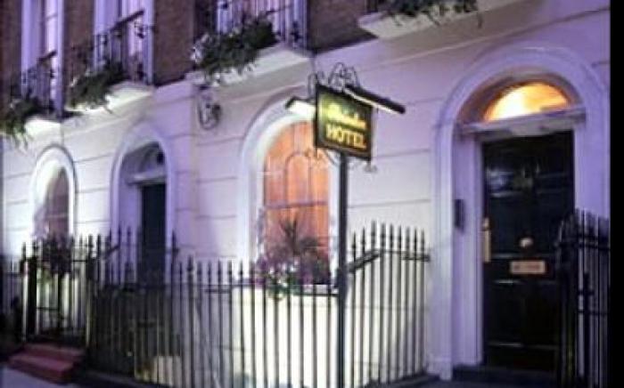 Arriva Hotel