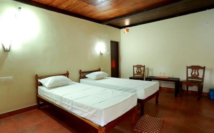 Cherai Beach Palace