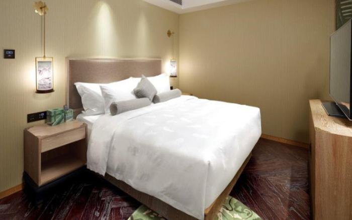 LN Hotel Five