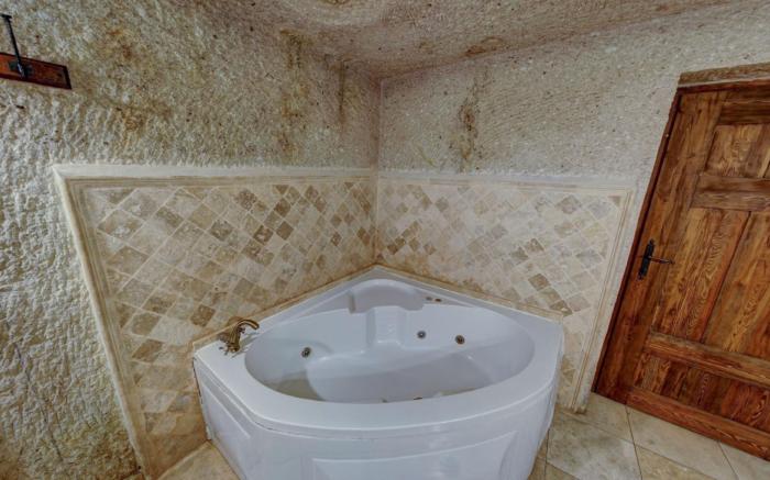 Elegance Cave Suites