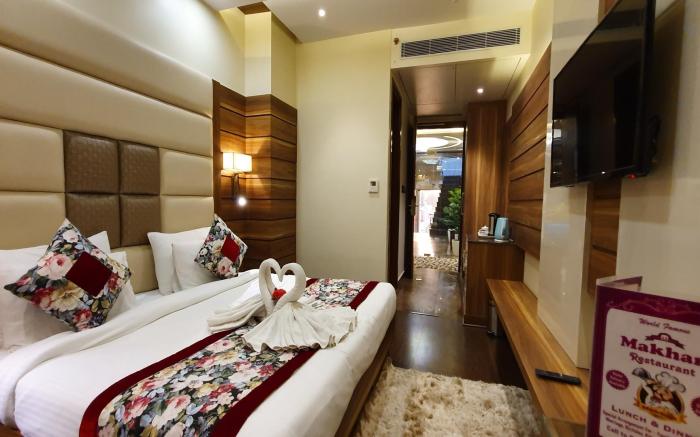 Hotel Makhan Residency