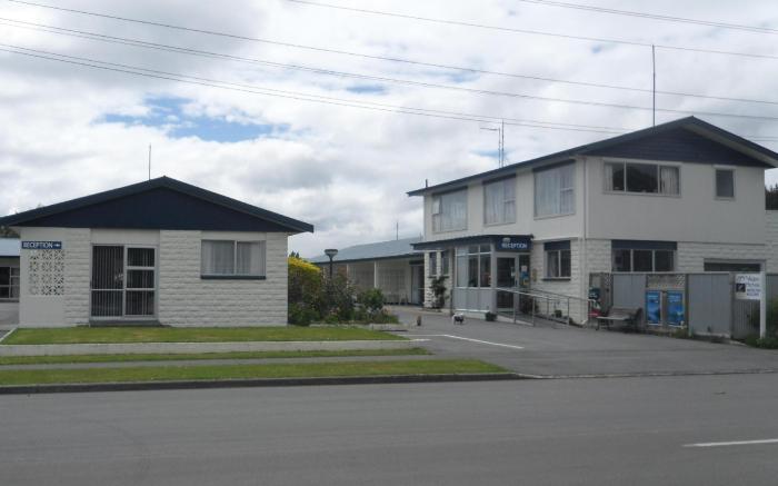Aden Motel