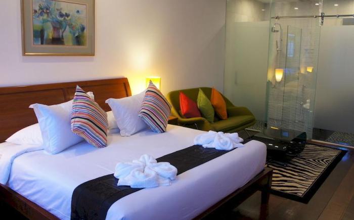 Heeren Palm Suites