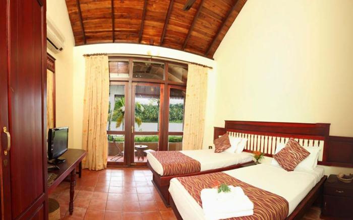 Fragrant Nature Backwater Resort & Ayurveda Spa