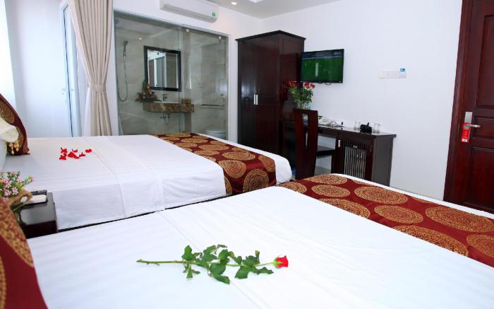 Azura Hotel