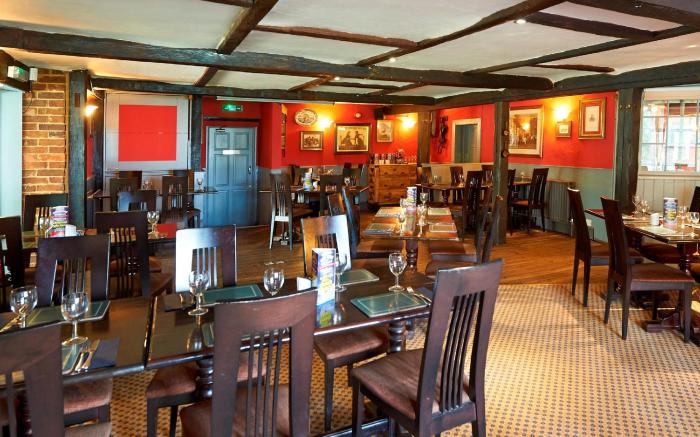 Camden Arms Hotel