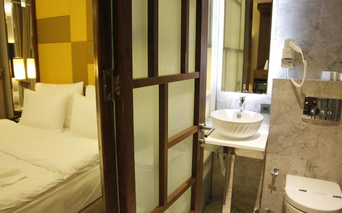 The Biancho Hotel Pera