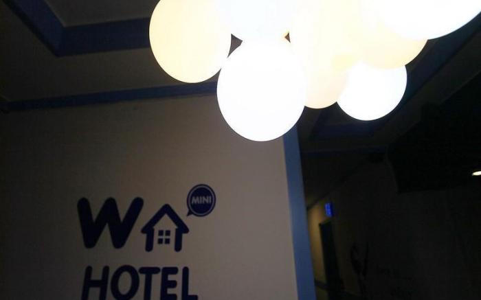 W Mini Hotel