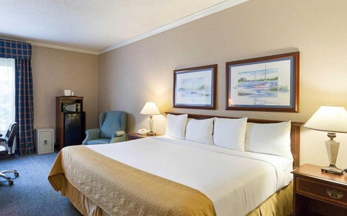 Quality Inn & Suites Seabrook- NASA- Kemah