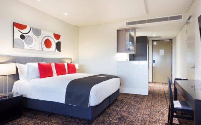 Calamvale Hotel Suites and Conference Centre