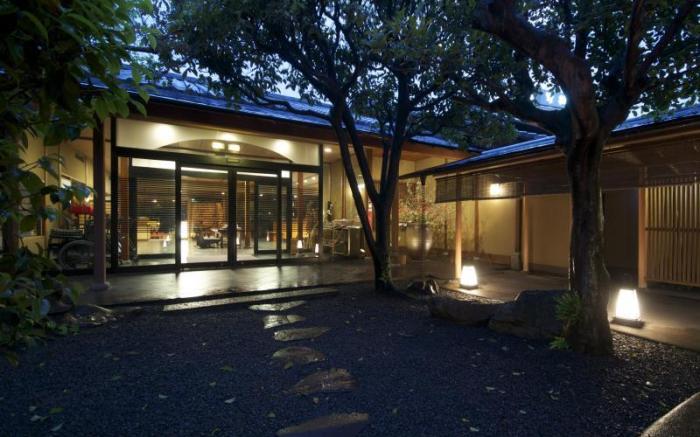 Ryokan Yakakutei
