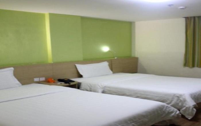 7 Days Inn Huaihua Mayang Binhe Road