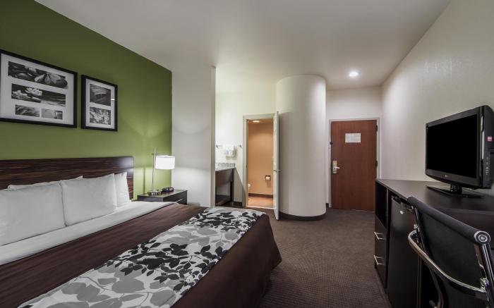 Sleep Inn & Suites Tulsa Central I-44