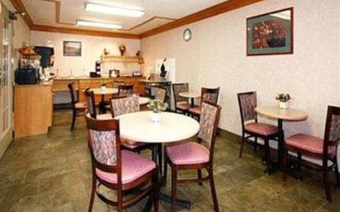 Motel 6 Tulsa, OK - Airport