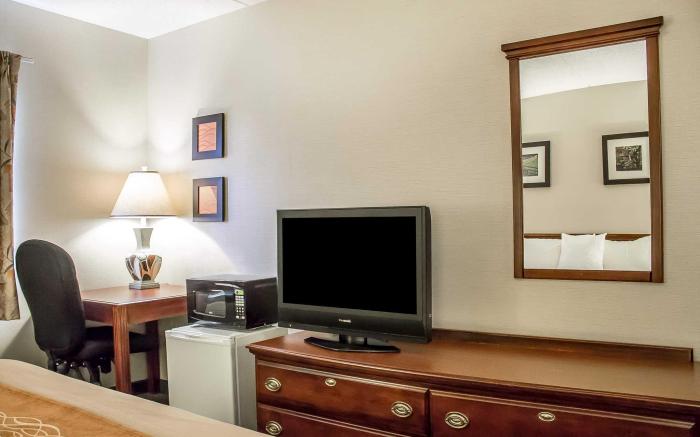 Comfort Inn & Suites Wilkes Barre - Arena