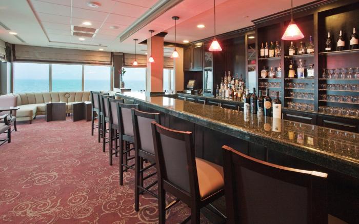 Holiday Inn & Suites Virginia Beach - North Beach By IHG