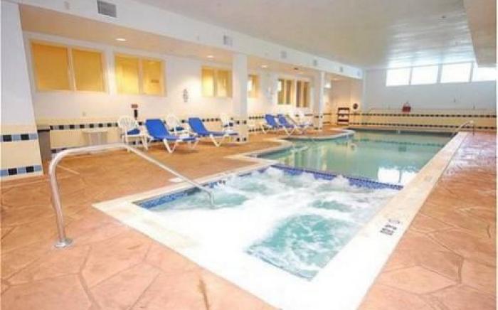 Candlewood Suites-West Springfield By IHG