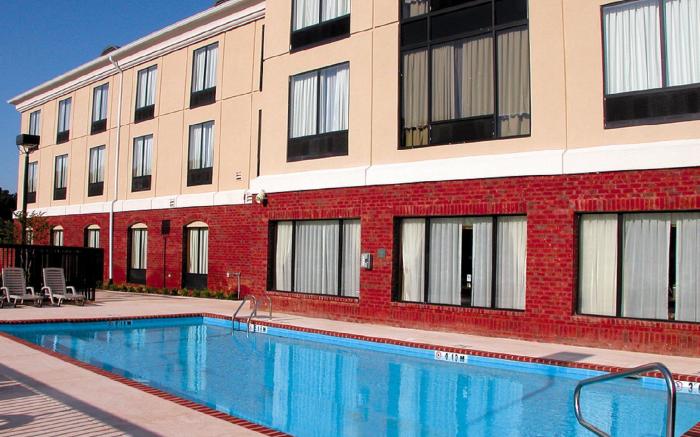 Holiday Inn Express Hotel And Suites Tupelo By IHG