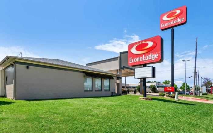 Econo Lodge Texarkana I-30