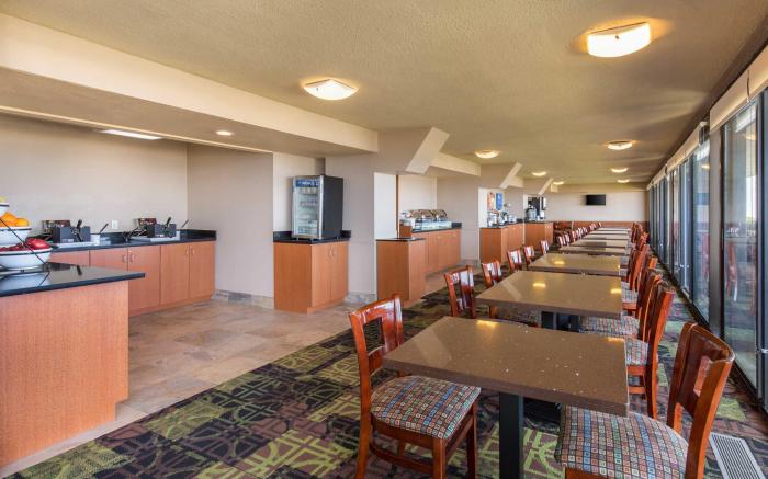 Comfort Inn and Suites Virginia Beach - Oceanfront