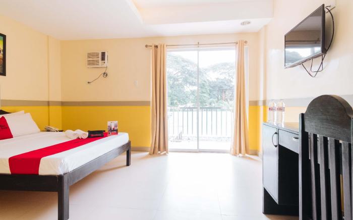 RedDoorz Premium @ Gabinete Road Palawan