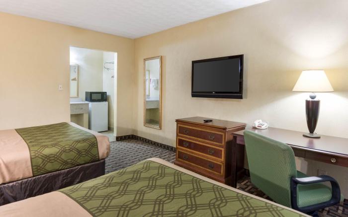 Econo Lodge Town Center