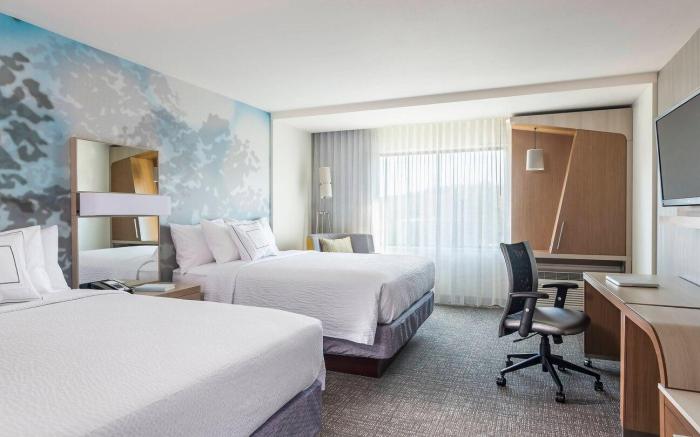 Courtyard by Marriott Kansas City Olathe