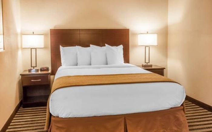 Quality Inn & Suites Vancouver - Hazel Dell