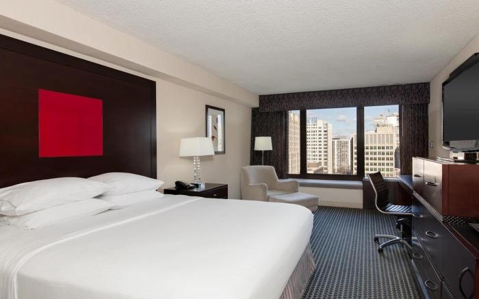 DoubleTree by Hilton Hotel Chicago - Magnificent Mile
