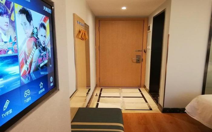 7 Days Premium Dalian Xinghai Plaza Xi'an Road Metro Station