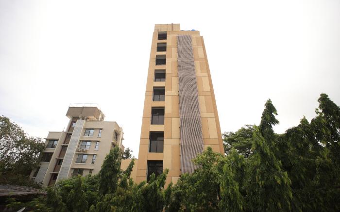 The Byke Delotel - Borivali