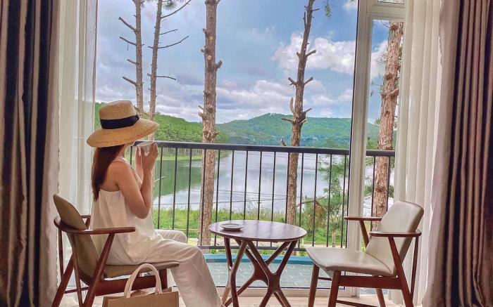 Romeo  Juliet Dalat Resort