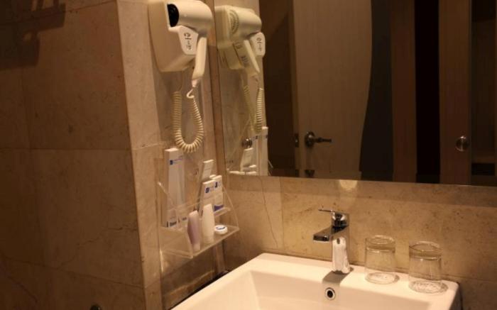 WThree Premier Hotel