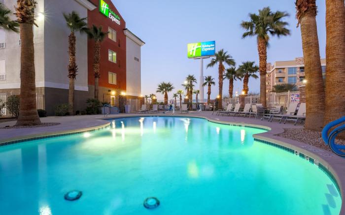 Holiday Inn Express Las Vegas Stadium Area By IHG
