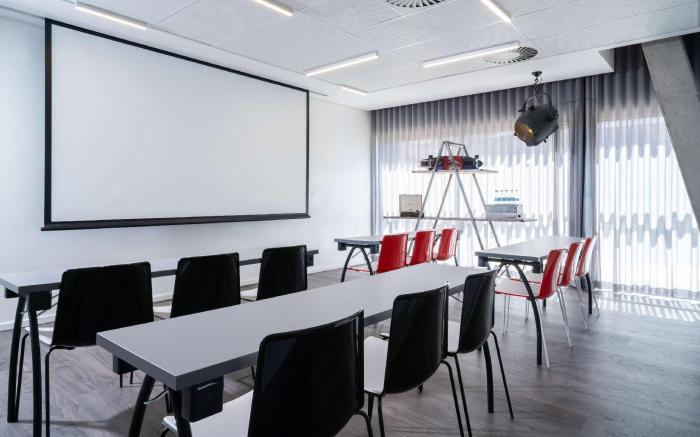 Radisson RED Hotel V&A Waterfront Cape Town
